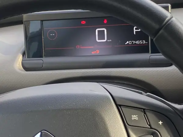 Citroën C4 Cactus 2019 - 18750 EUR, 72912 km - AUTO.MOTO.pt - 72912km - foto 32 de 54