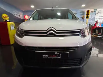 Citroën Berlingo 2022 — foto 2 de 15