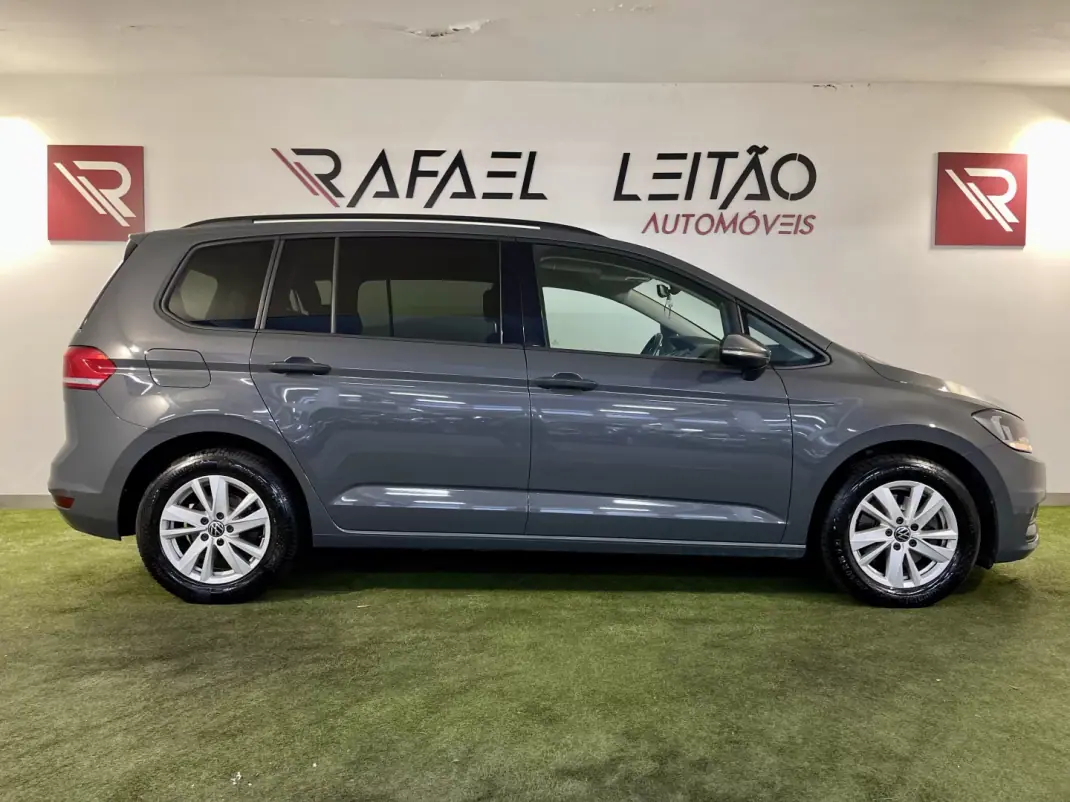 Volkswagen Touran 2021 - 19500 EUR, 171000 km - 171000km - foto 7 de 39