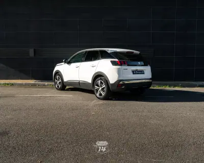 Peugeot 3008 2019 - 17990 EUR, 149900 km - AUTO.MOTO.pt - 149900km - foto 20 de 48