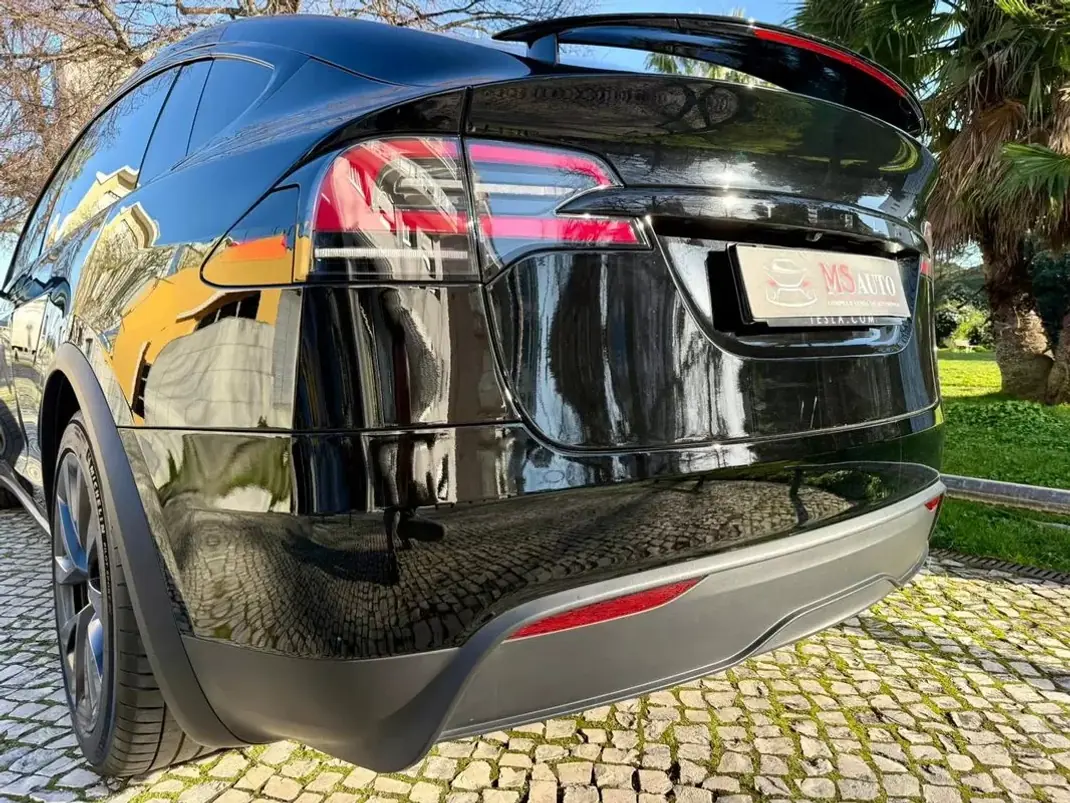 Tesla Model X 2023 - 81890 EUR, 49000 km - AUTO.MOTO.pt - 49000km - foto 41 de 47