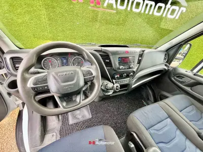 Iveco 2020 - 27500 EUR, 225000 km - AUTO.MOTO.pt - 225000km - foto 20 de 24