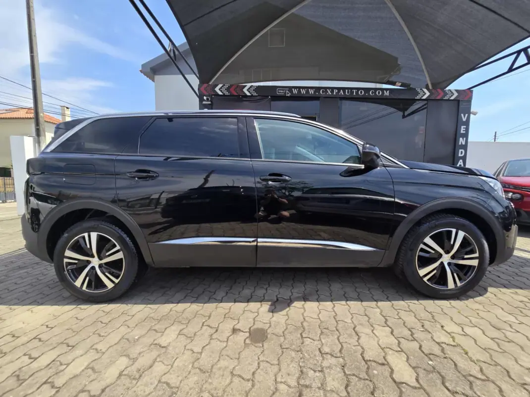 Peugeot 5008 2019 - 16900 EUR, 130000 km - 130000km - foto 3 de 18