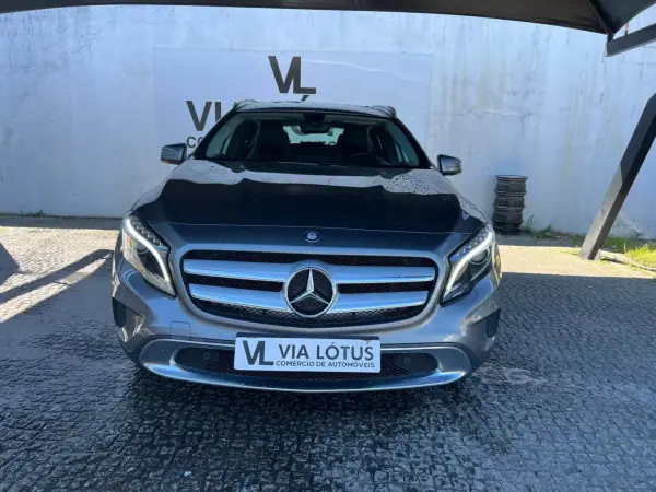 Mercedes-Benz GLA 200 2015 - 21750 EUR, 192000 km - AUTO.MOTO.pt - 192000km - foto 3 de 14