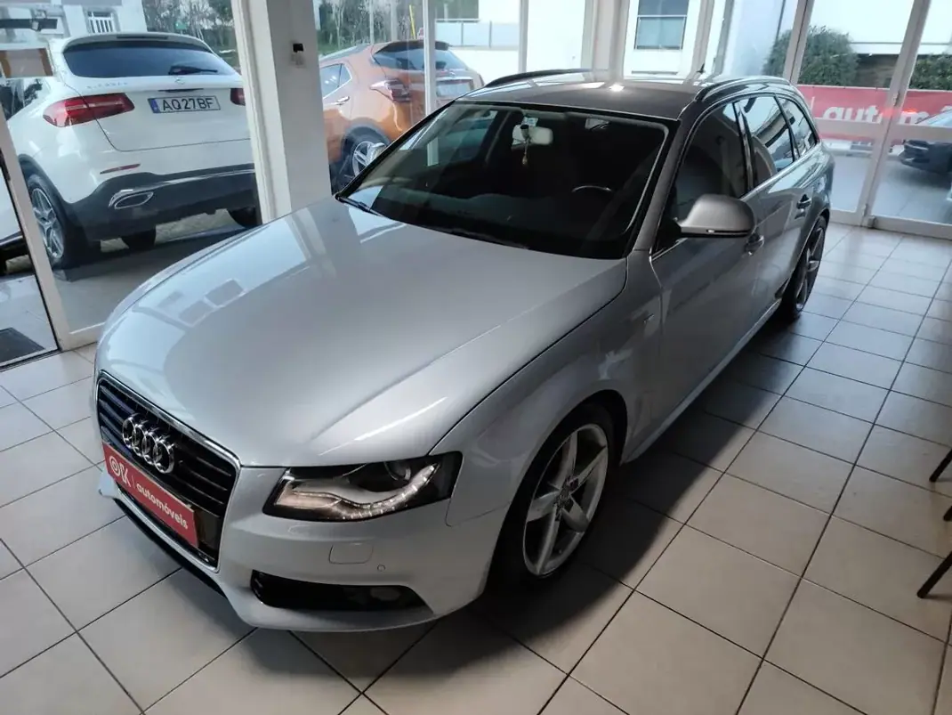 Audi A4 Avant 2009 - 12950 EUR, 231500 km - AUTO.MOTO.pt - 231500km - foto 7 de 36