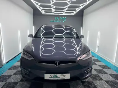 Tesla Model X 2018 - 31999 EUR, 151000 km - AUTO.MOTO.pt - 151000km - foto 2 de 23