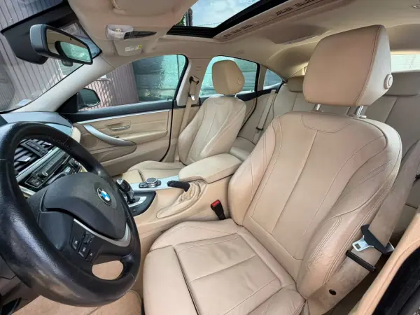 BMW 428 Gran Coupé 2015 - 22500 EUR, 201000 km - AUTO.MOTO.pt - 201000km - foto 23 de 25