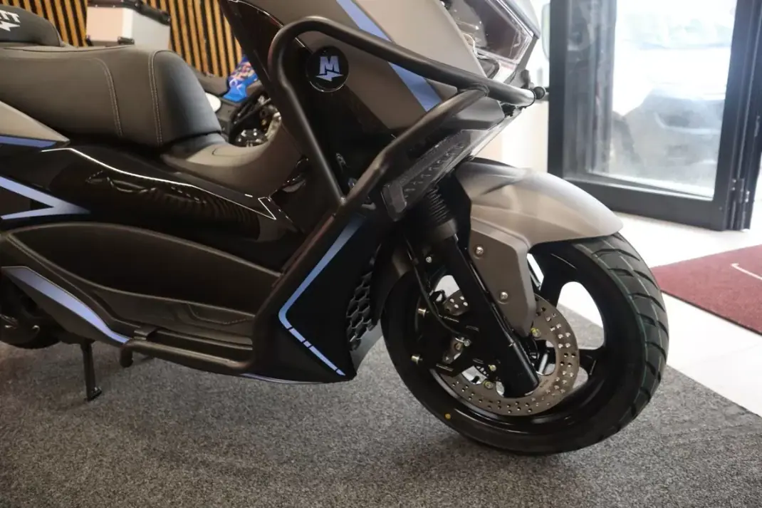 2026 - 3290 EUR, 1 km - AUTO.MOTO.pt - 1km - foto 5 de 11