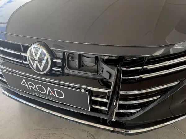 Volkswagen Arteon Shooting Brake 2021 - 23500 EUR, 168600 km - AUTO.MOTO.pt - 168600km - foto 105 de 144