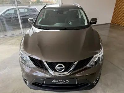 Nissan Qashqai 2015 - 14500 EUR, 171000 km - AUTO.MOTO.pt - 171000km - foto 7 de 86