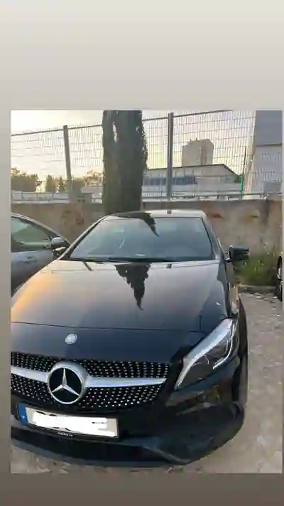 Mercedes-Benz A 180 2016 - 14900 EUR, 170310 km - AUTO.MOTO.pt - 170310km - foto 10 de 27