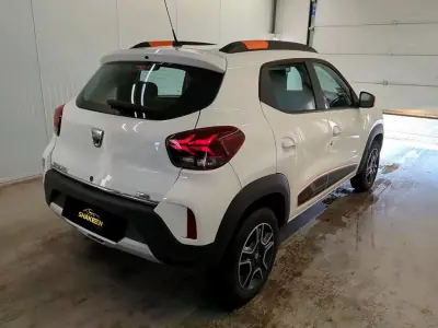 Dacia Spring 2022 - 12550 EUR, 50926 km - foto 4 de 12