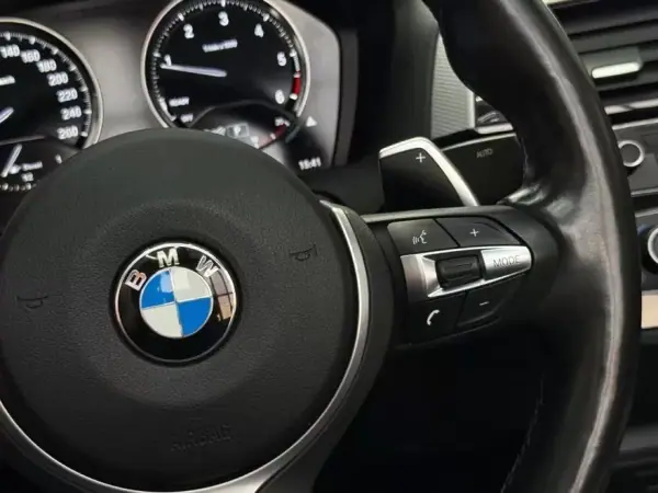 BMW 220 2018 - 26950 EUR, 130901 km - AUTO.MOTO.pt - 130901km - foto 12 de 41