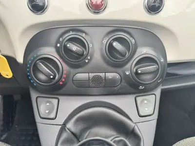 Fiat 500C 2010 - 9500 EUR, 155728 km - AUTO.MOTO.pt - 155728km - foto 15 de 20