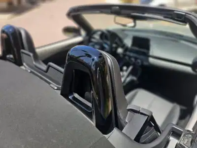 Mazda MX-5 2022 - 31480 EUR, 2900 km - AUTO.MOTO.pt - 2900km - foto 16 de 19