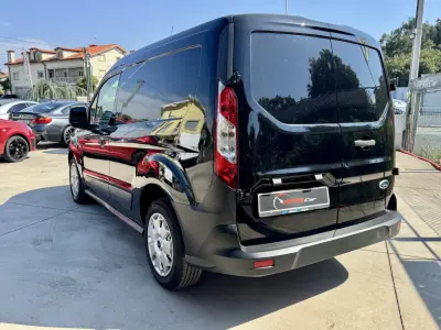 Ford Tourneo Connect 2015 - 8500 EUR, 190000 km - 190000km - foto 11 de 15
