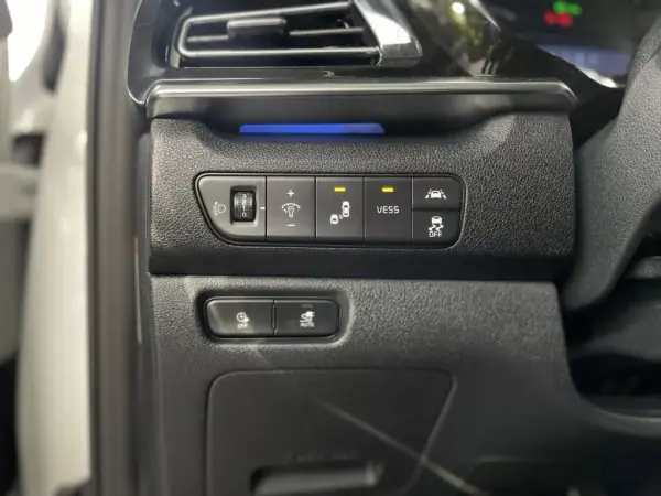 Kia e-Niro 2021 - 33500 EUR, 69000 km - AUTO.MOTO.pt - 69000km - foto 28 de 51
