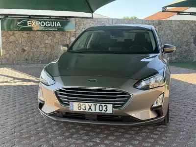 Ford Focus 2019 - 16900 EUR, 25404 km - AUTO.MOTO.pt - 25404km - foto 2 de 16