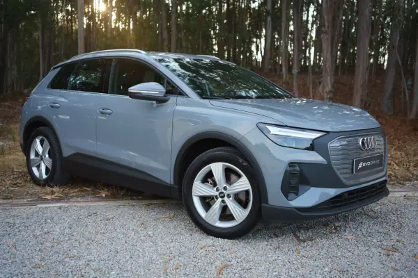 Audi Q4 e-tron 2022 — foto 3 de 22