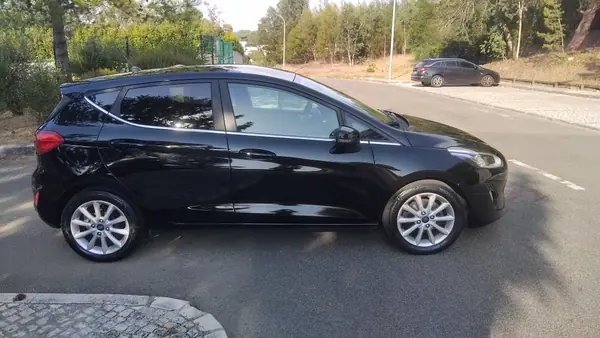 Ford Fiesta 1.0 EcoBoost S&S TITANIUM 2018 Gasolina