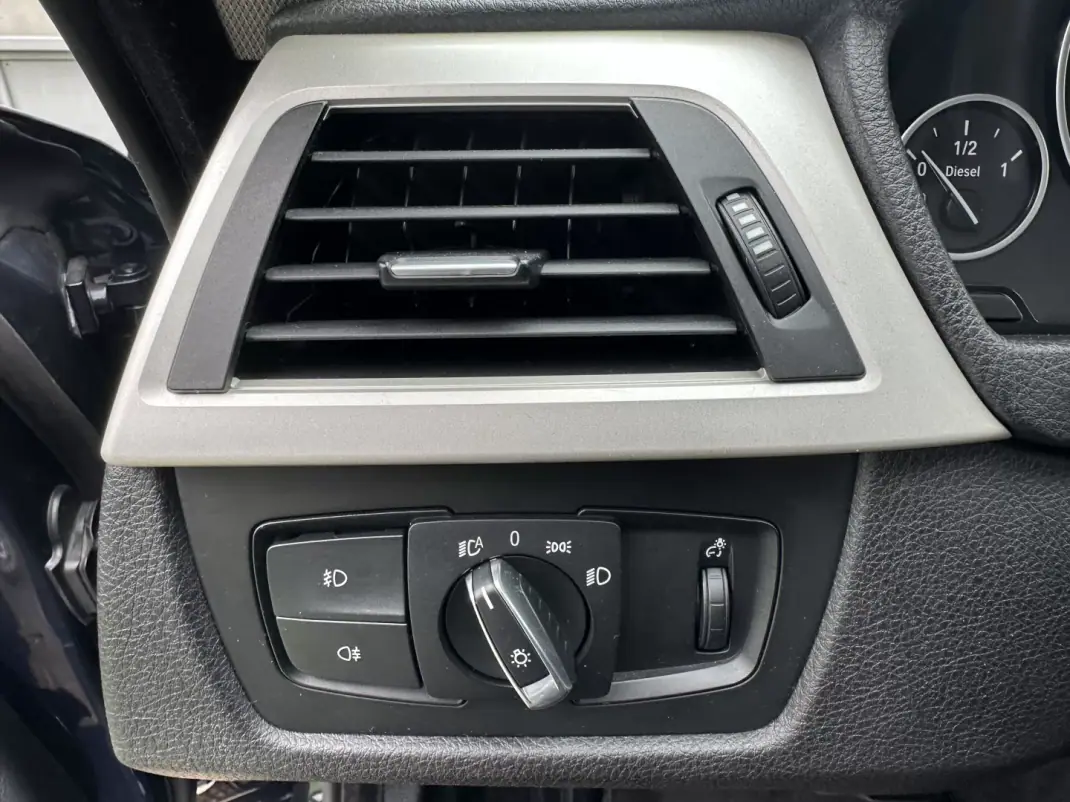 BMW 418 Gran Coupé 2015 - 15900 EUR, 293000 km - 293000km - foto 15 de 52
