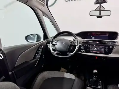 Citroën C4 Grand Picasso 2018 - 11500 EUR, 154000 km - AUTO.MOTO.pt - 154000km - foto 26 de 57