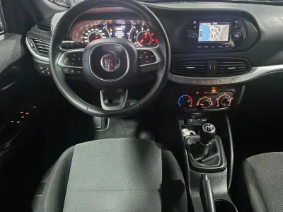 Fiat Tipo Station Wagon 2020 - 13490 EUR, 62200 km - 62200km - foto 20 de 25