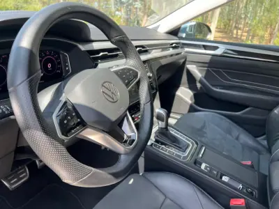 Volkswagen Arteon Shooting Brake 2021 - 27900 EUR, 89450 km - AUTO.MOTO.pt - 89450km - foto 40 de 43