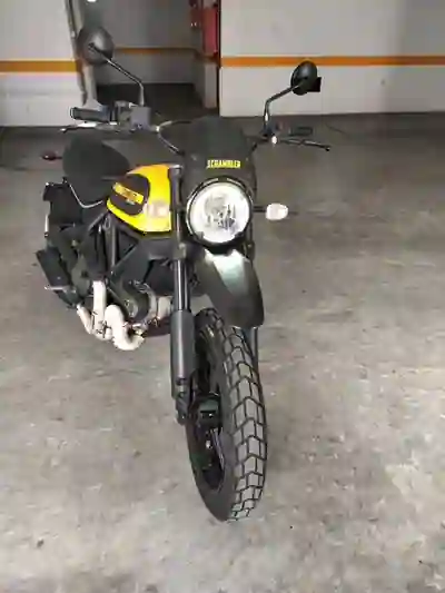 Ducati Scrambler Classic 2016 - 5800 EUR, 29500 km - 29500km - foto 4 de 7
