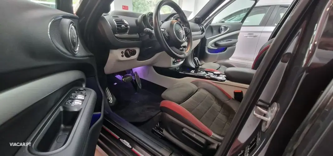 MINI Clubman 2018 - 21950 EUR, 149800 km - AUTO.MOTO.pt - 149800km - foto 11 de 27