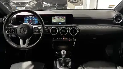 Mercedes-Benz A 180 2021 - 22999 EUR, 70121 km - AUTO.MOTO.pt - 70121km - foto 7 de 33