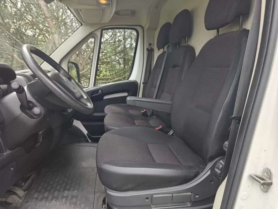 Citroën JUMPER 2.0 Blue Hdi L 2 H 2 2020 - 21490 EUR, 89300 km - AUTO.MOTO.pt - 89300km - foto 12 de 31