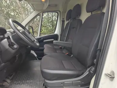 Citroën JUMPER 2.0 Blue Hdi L 2 H 2 2020 - 21490 EUR, 89300 km - AUTO.MOTO.pt - 89300km - foto 12 de 31