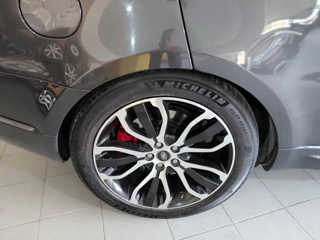 Land Rover Range Rover Sport 2019 - 57900 EUR, 128000 km - AUTO.MOTO.pt - 128000km - foto 19 de 34
