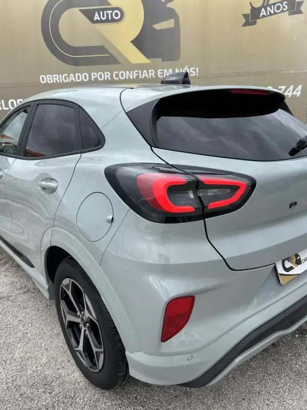 Ford Puma 2025 - 24400 EUR, 18912 km - AUTO.MOTO.pt - 18912km - foto 9 de 12