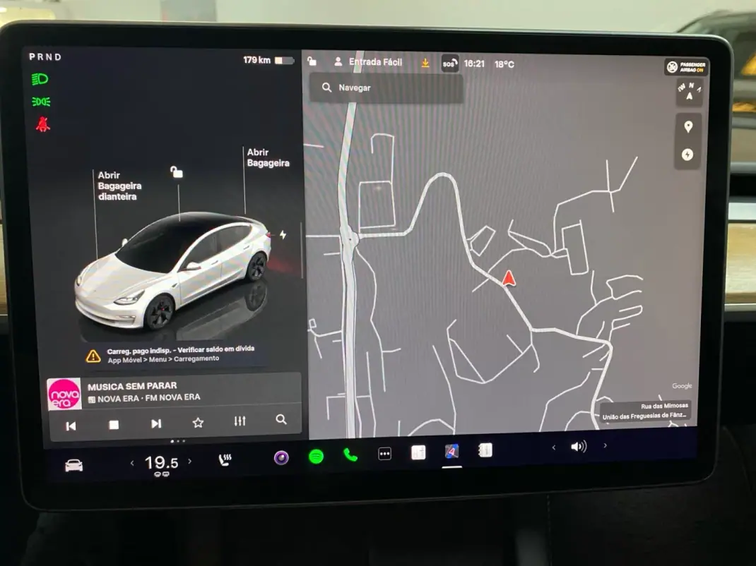 Tesla Model 3 2022 - 35950 EUR, 86200 km - AUTO.MOTO.pt - 86200km - foto 12 de 19