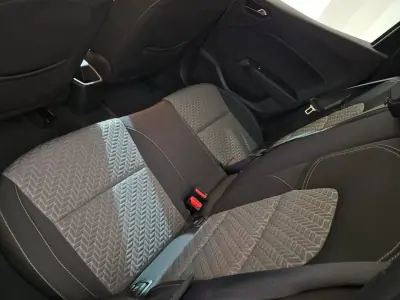 Renault Clio 2023 - 17500 EUR, 53777 km - AUTO.MOTO.pt - 53777km - foto 25 de 26