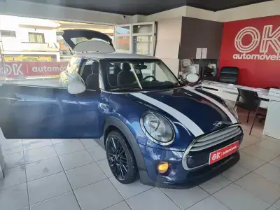 MINI Cooper 2014 - 11100 EUR, 166000 km - AUTO.MOTO.pt - 166000km - foto 16 de 37