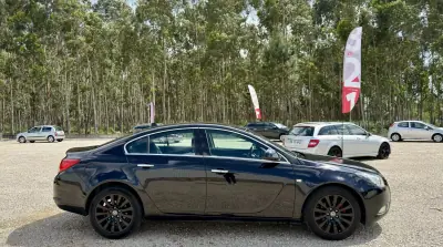 Opel Insignia 2009 - 9600 EUR, 200000 km - AUTO.MOTO.pt - 200000km - foto 12 de 12