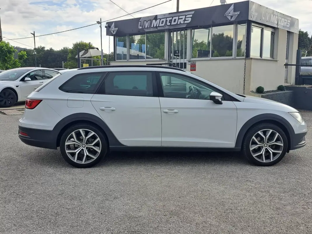 SEAT Leon X-Perience 2016 - 12990 EUR, 183751 km - AUTO.MOTO.pt - 183751km - foto 6 de 46