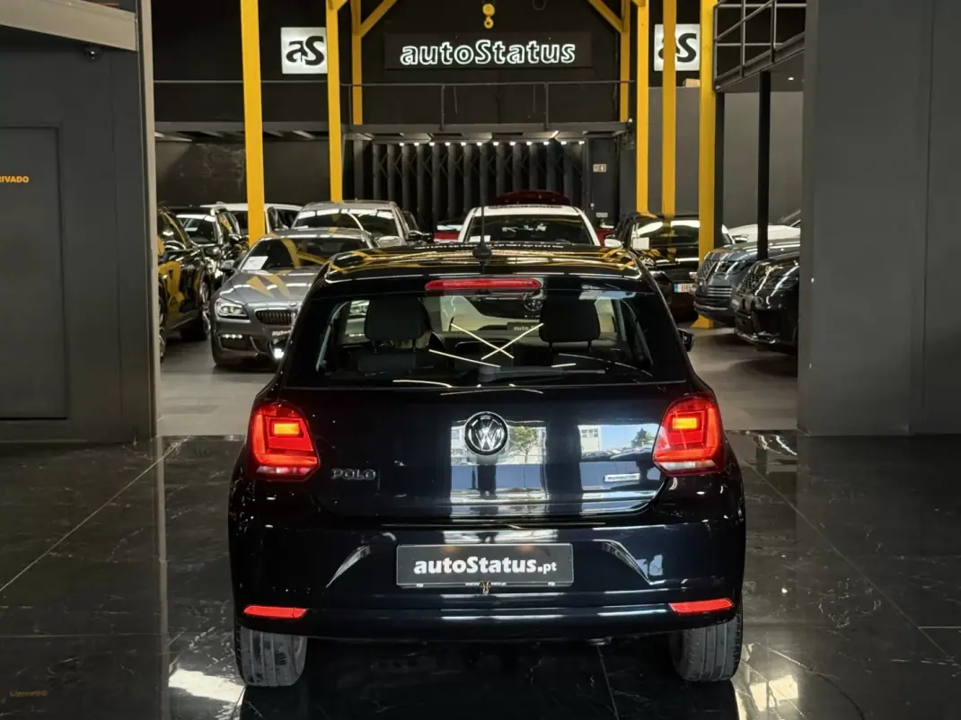 Volkswagen Polo 2016 - 10990 EUR, 106798 km - AUTO.MOTO.pt - 106798km - foto 8 de 25