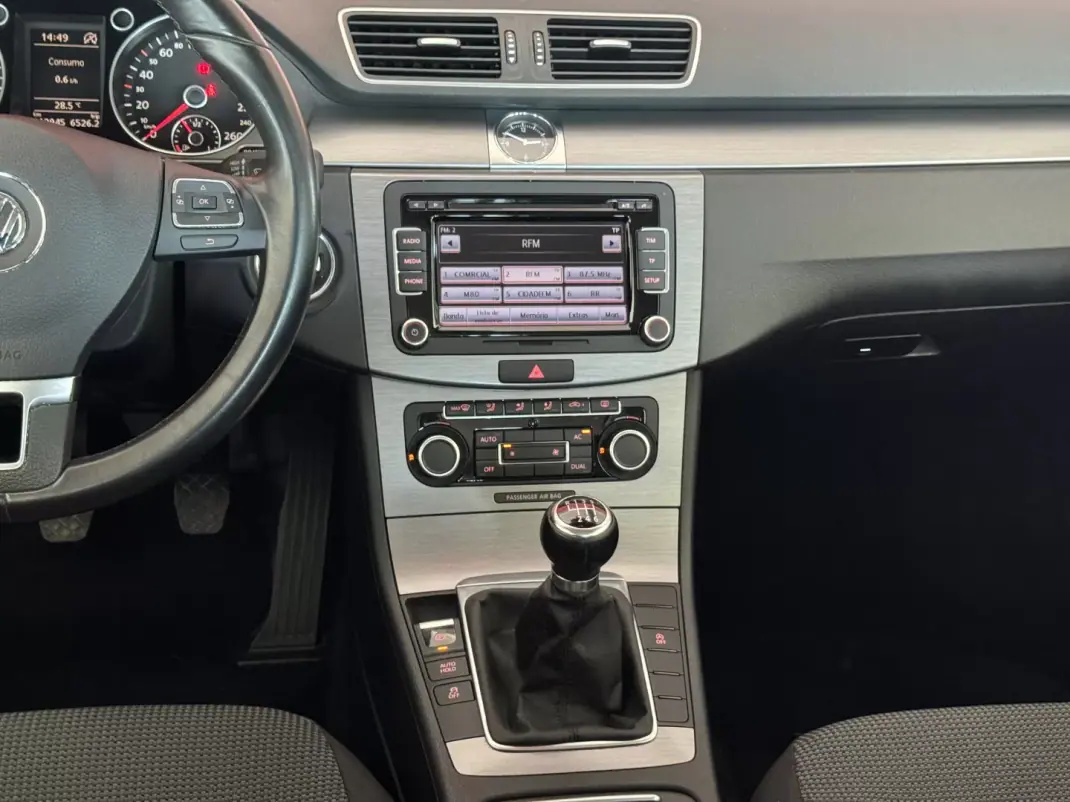 Volkswagen Passat Variant 2011 - 10990 EUR, 112945 km - 112945km - foto 18 de 20