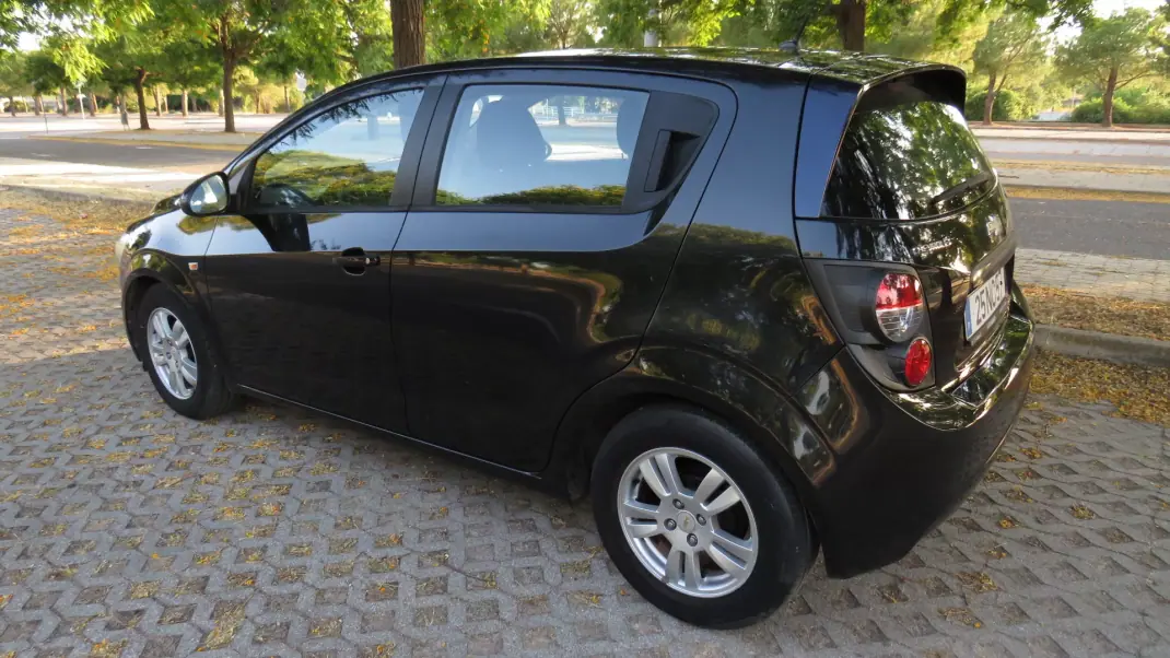 Chevrolet Aveo 2012 - 7600 EUR, 160000 km - 160000km - foto 6 de 11