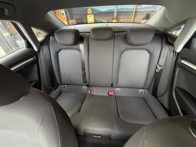 Audi A3 Limousine 2017 - 20500 EUR, 61500 km - AUTO.MOTO.pt - 61500km - foto 18 de 21