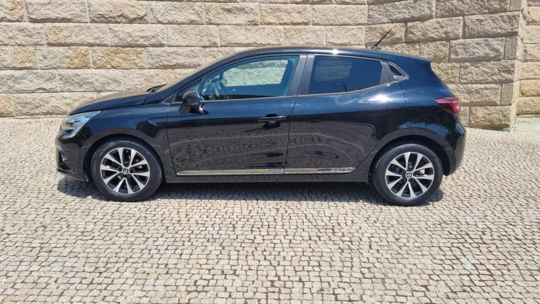 Renault Clio 2020 - 13490 EUR, 62000 km - 62000km - foto 6 de 20