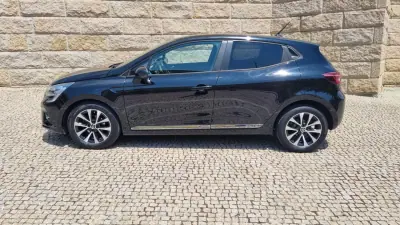 Renault Clio 2020 - 13490 EUR, 62000 km - AUTO.MOTO.pt - 62000km - foto 6 de 20