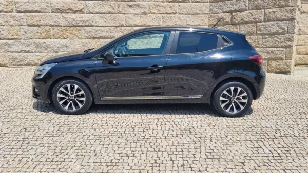 Renault Clio 2020 - 13490 EUR, 62000 km - AUTO.MOTO.pt - 62000km - foto 6 de 20