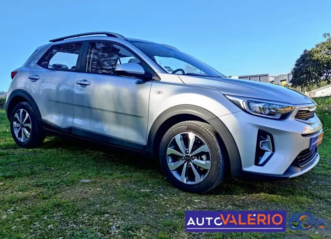 Kia Stonic 2021 - 14950 EUR, 58240 km - AUTO.MOTO.pt - 58240km - foto 7 de 29