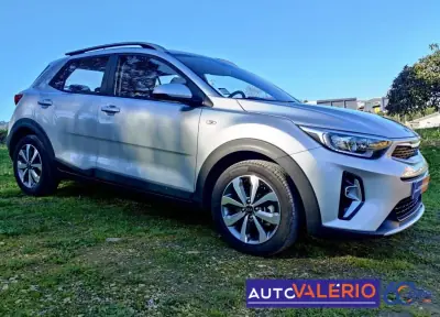 Kia Stonic 2021 - 14950 EUR, 58240 km - AUTO.MOTO.pt - 58240km - foto 7 de 29