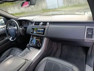Land Rover Range Rover Sport 2018 - 39900 EUR, 180000 km - AUTO.MOTO.pt - 180000km - foto 15 de 18